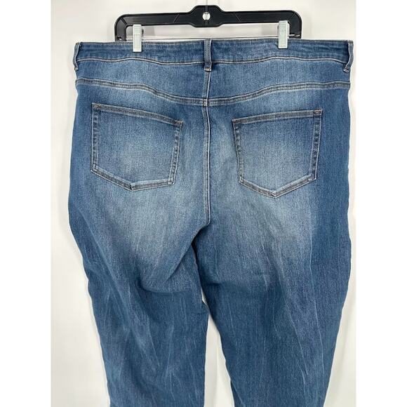 The Pyramid Collection Crop Denim Jeans Size 2X Embroidered Pom Poms Boho Hippie - Picture 5 of 9